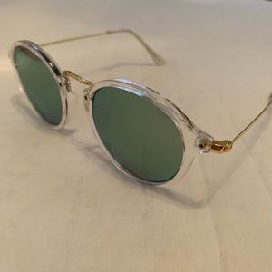Brand new - 5th & Baldwin Sunglasses